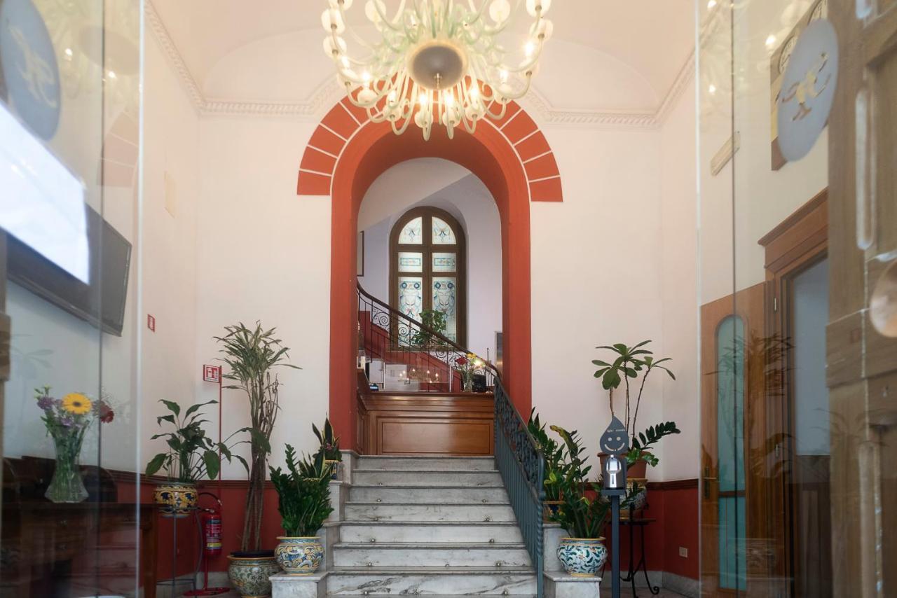 Hotel Tonic Palermo Bagian luar foto